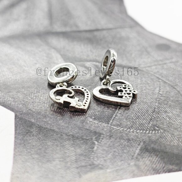 Pandora Puzzle Piece Hearts Splittable Friendship Dangle Charm - Picture 2 of 4